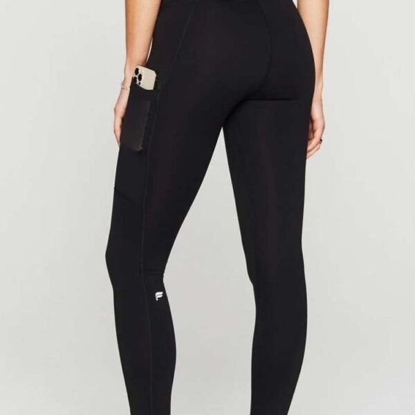 On-The-Go PowerHold® High-Waisted Leggings - Black
